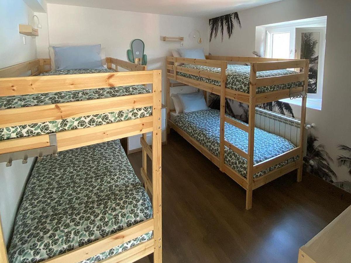 Cocos Surfhouse Pansiyon La Arena Dış mekan fotoğraf
