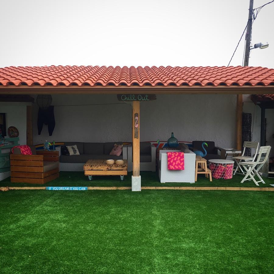 Cocos Surfhouse Pansiyon La Arena Dış mekan fotoğraf