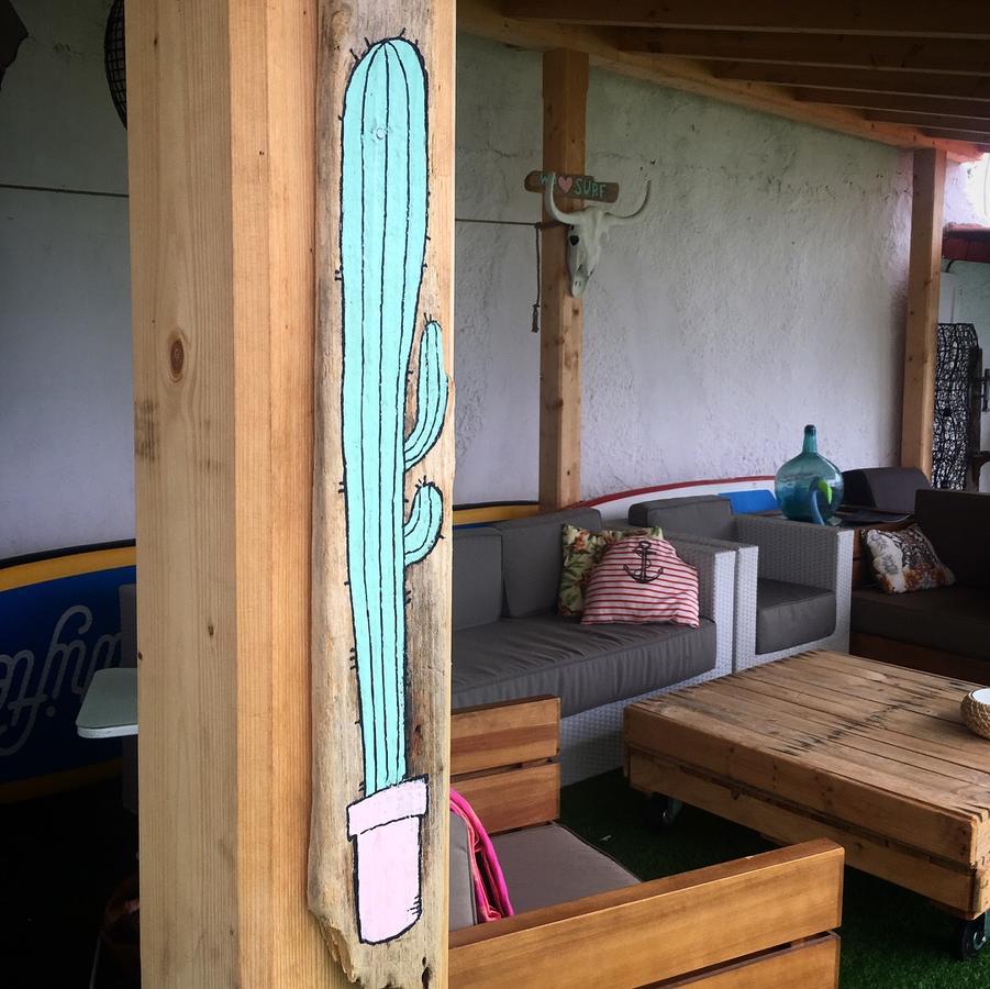 Cocos Surfhouse Pansiyon La Arena Dış mekan fotoğraf