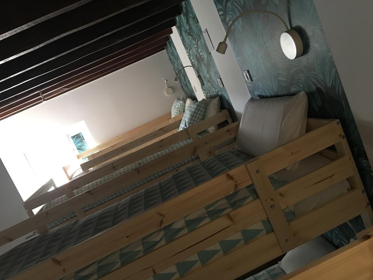 Cocos Surfhouse Pansiyon La Arena Dış mekan fotoğraf